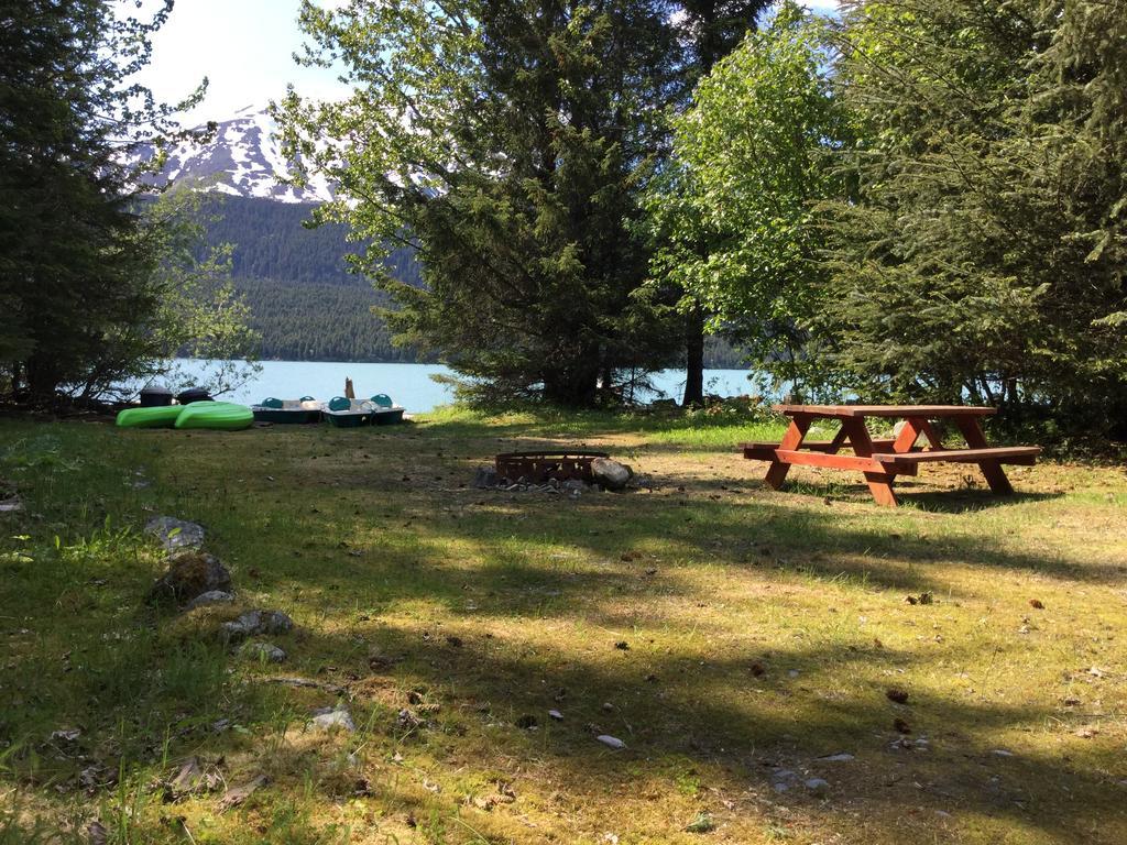 Renfro'S Lakeside Retreat Primrose Bagian luar foto