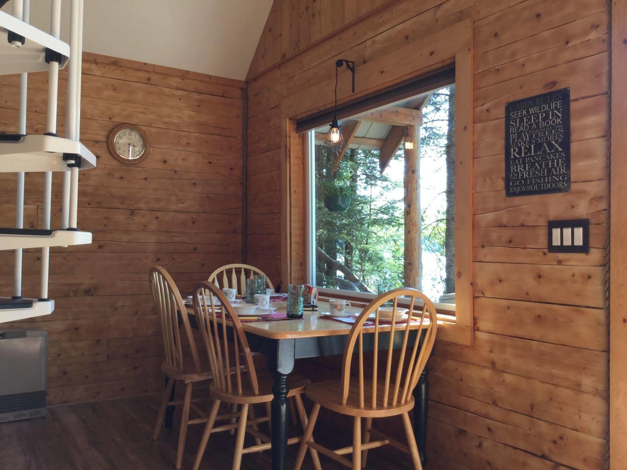 Renfro'S Lakeside Retreat Primrose Bagian luar foto